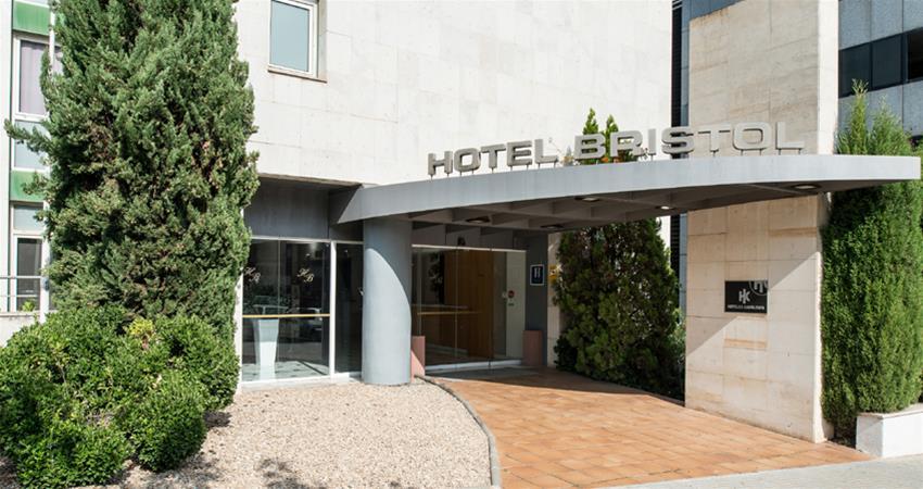 فندق سان أندريو دي لا بارسافي  كاتالونيا بريستول المظهر الخارجي الصورة